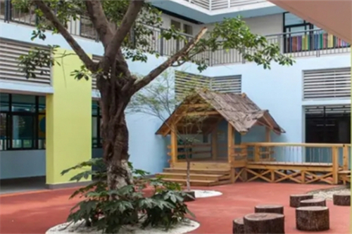 �ɶ���˼ɪ�⼮��Ա��ŮѧУ