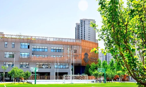 �����������ѧУ