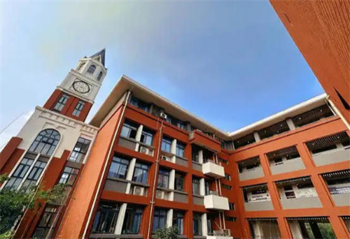 �ɶ��������ѧУ���ʲ���Դ