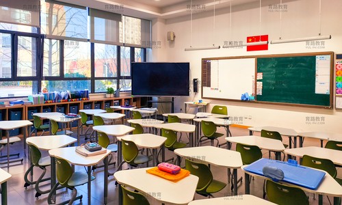 ��������Ӣ��ѧУ