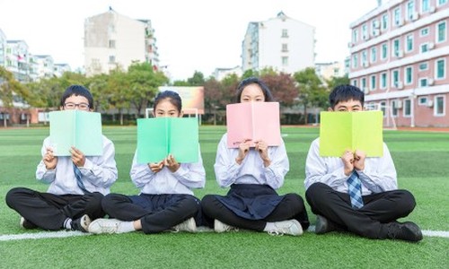 ����ѧУ�ո߰�����