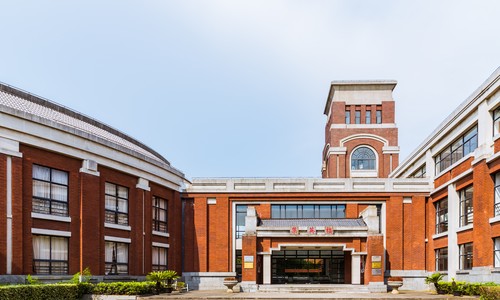 ʯ��ׯ���̼���ѧУ