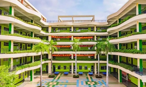 ���ǻ���ѧУ