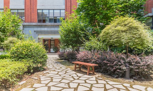 重庆市医药卫生学校