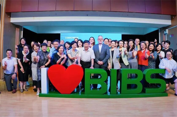 ����ѧУ����У��Сѧ����������