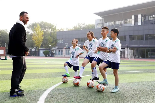 ����ѧУ����У��Сѧ����������