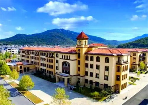 大连华美双语学校