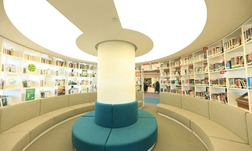 �����������ѧУ